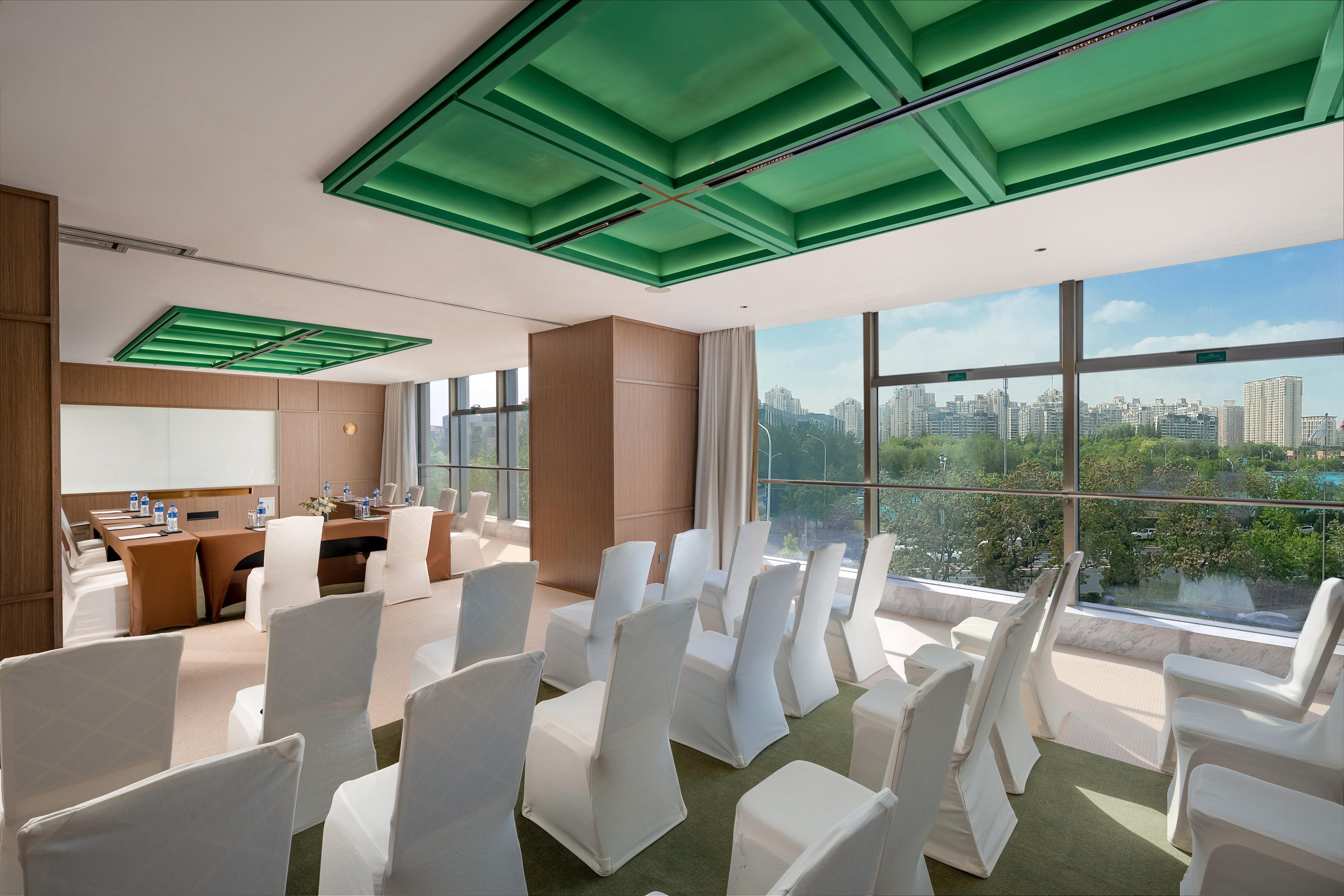 Holiday Inn Beijing Focus Square By Ihg Exterior photo