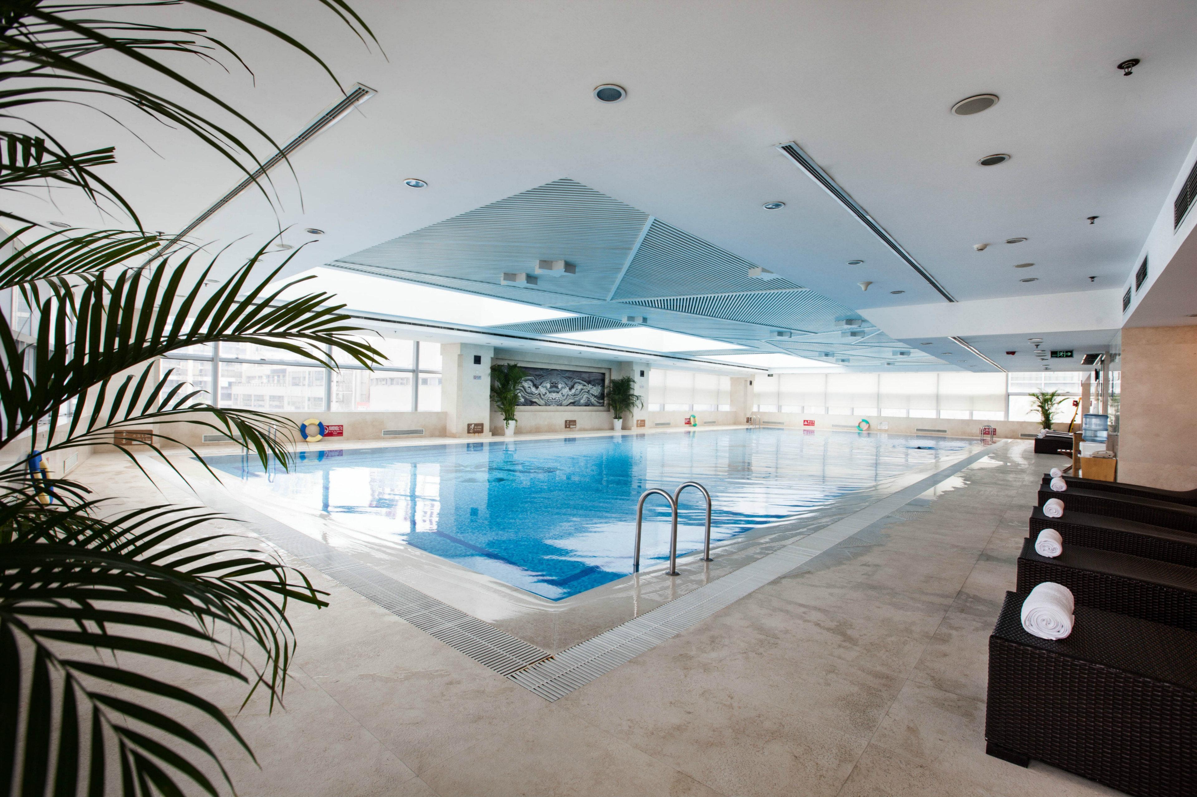 Holiday Inn Beijing Focus Square By Ihg Exterior photo