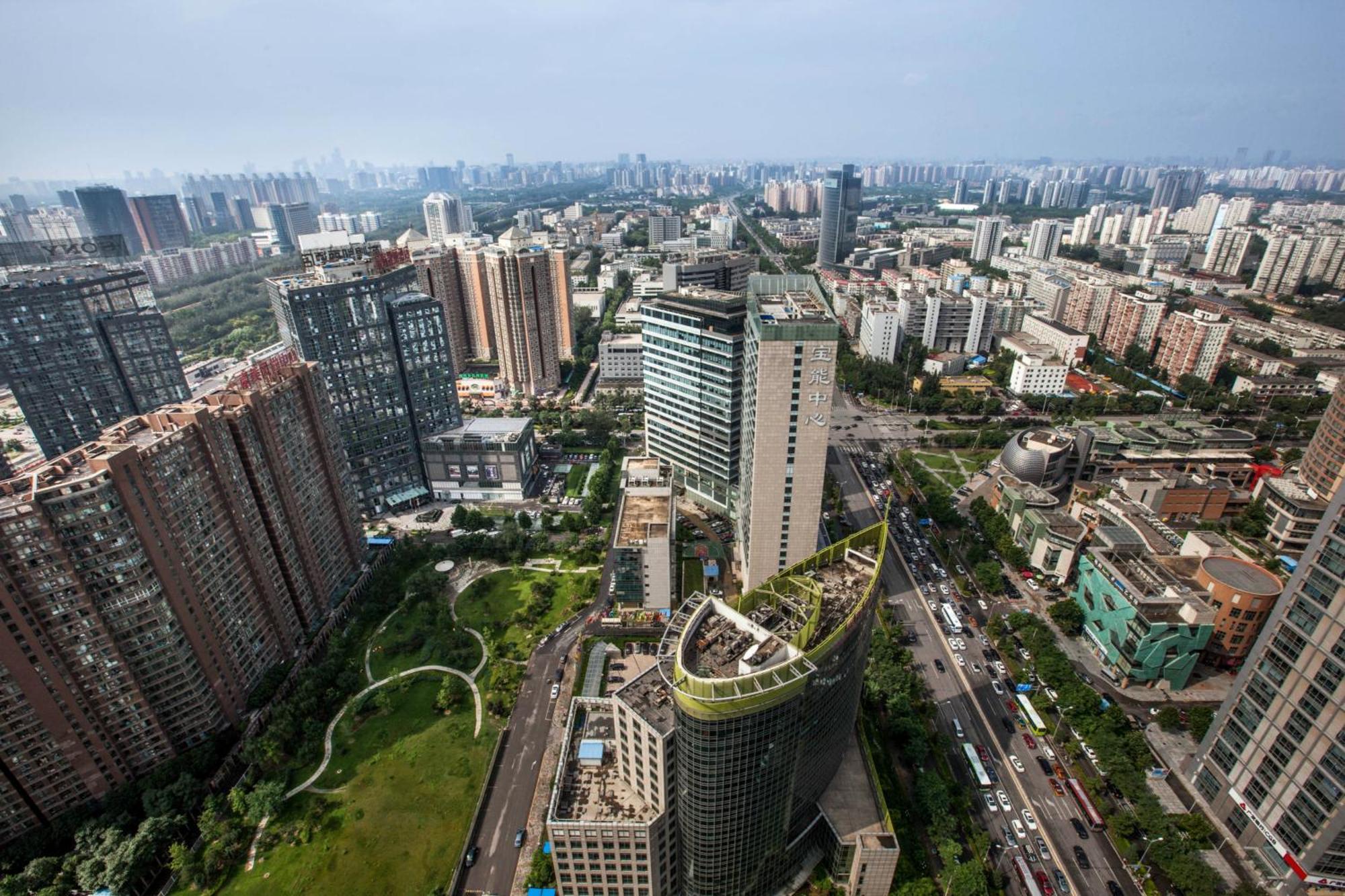 Holiday Inn Beijing Focus Square, An Ihg Hotel Exterior photo