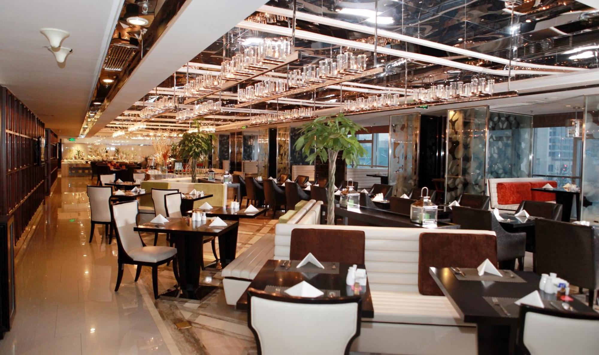 Holiday Inn Beijing Focus Square By Ihg Exterior photo